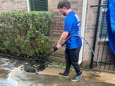 Home - Raz Cleaning Pressure Washing & Window Washing